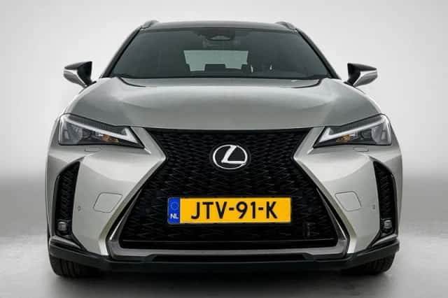 Lexus UX (2026) thumbnail 20