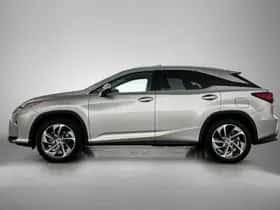 Lexus RX (2019) thumbnail 3