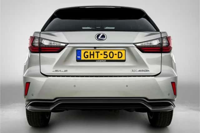 Lexus RX (2019) thumbnail 23