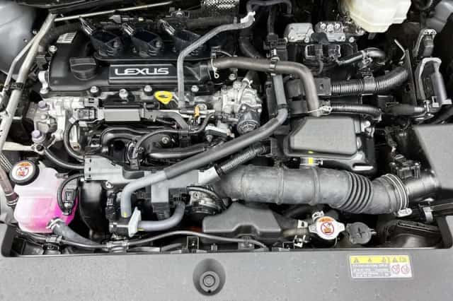 Lexus LBX (2025) thumbnail 26