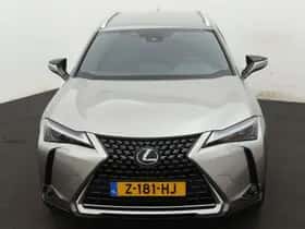 Lexus UX (2024) thumbnail 27