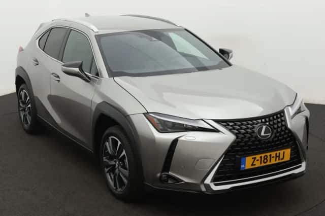 Lexus UX (2024) thumbnail 28