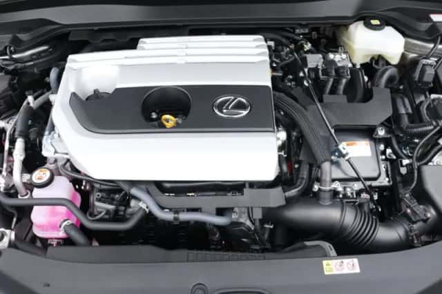 Lexus UX (2024) thumbnail 39