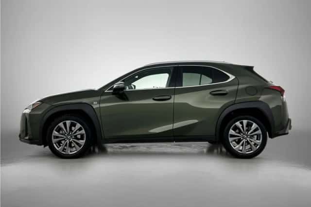 Lexus UX (2025) thumbnail 3
