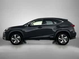 Lexus NX (2019) thumbnail 3