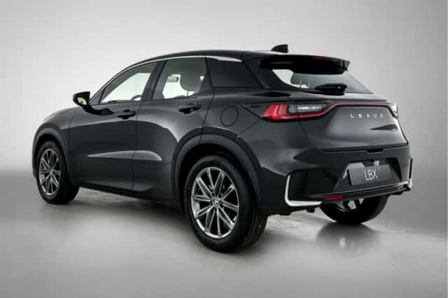 Lexus LBX (2026) thumbnail 13