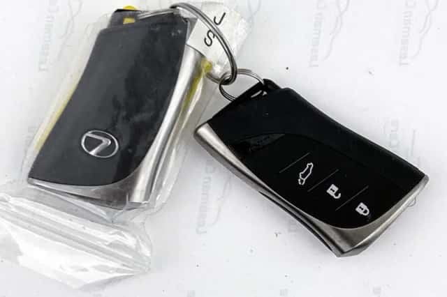Lexus LBX (2026) thumbnail 33