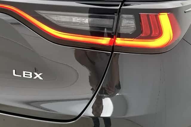 Lexus LBX (2026) thumbnail 39