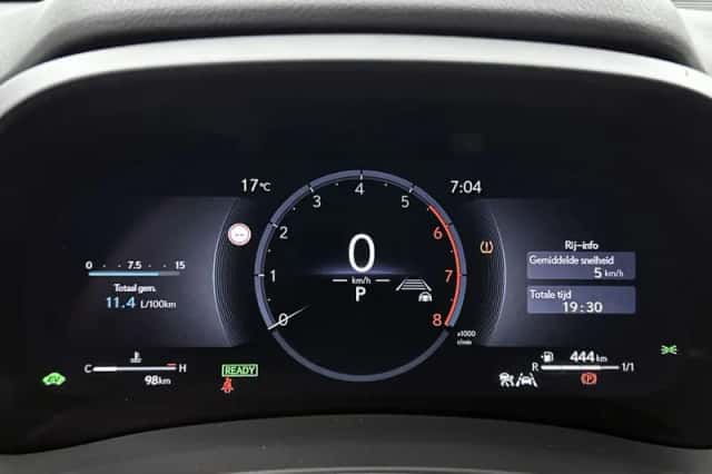 Lexus LBX (2026) thumbnail 5