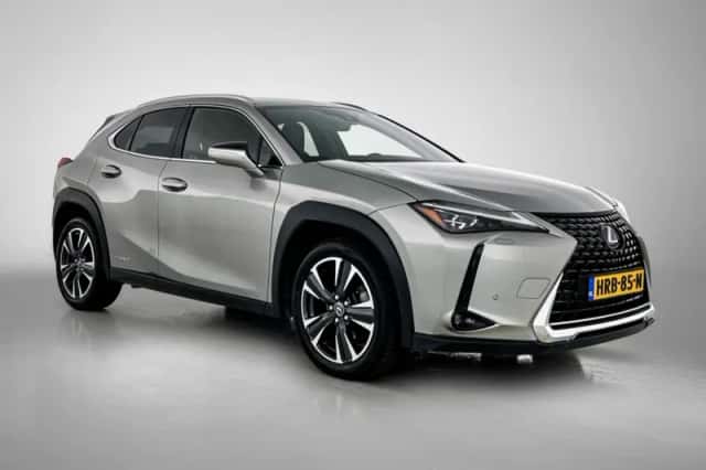 Lexus UX (2019) thumbnail 15