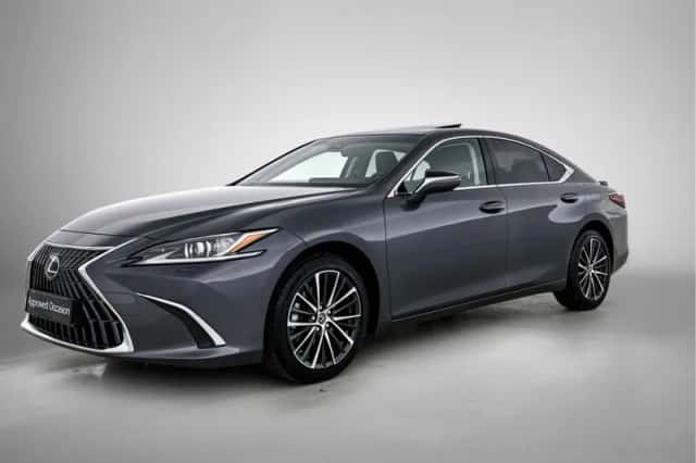 Lexus ES (2026) thumbnail 1