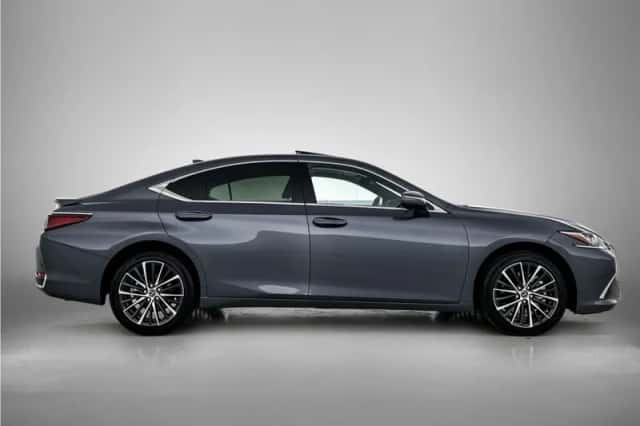 Lexus ES (2026) thumbnail 12