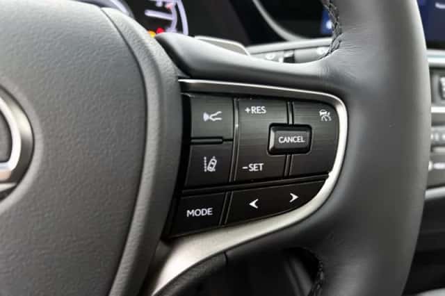 Lexus ES (2026) thumbnail 15