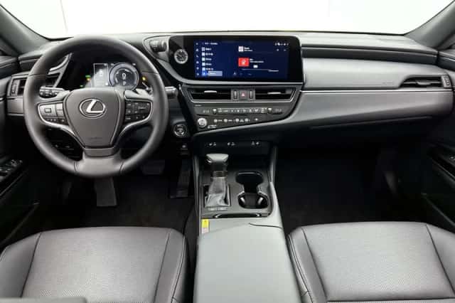 Lexus ES (2026) thumbnail 4