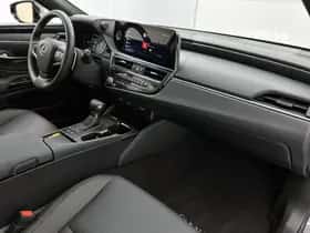 Lexus ES (2026) thumbnail 6