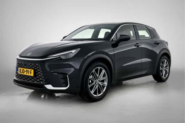 Lexus LBX (2026)