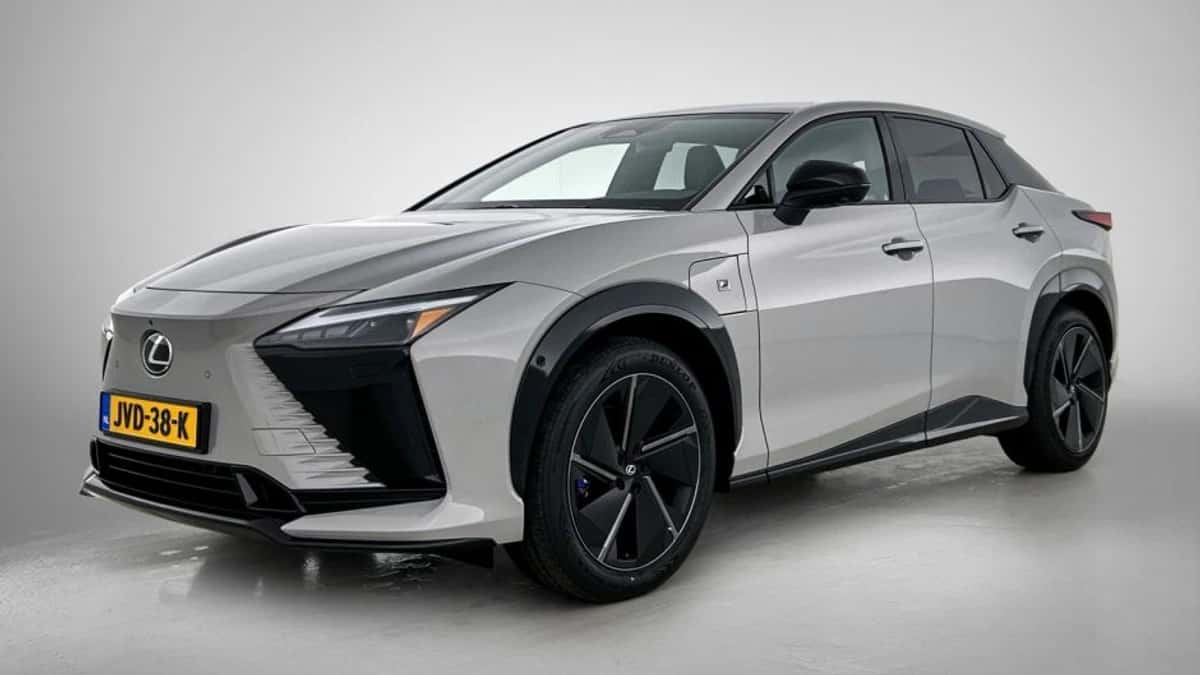 Lexus RZ (2026) — foto 1