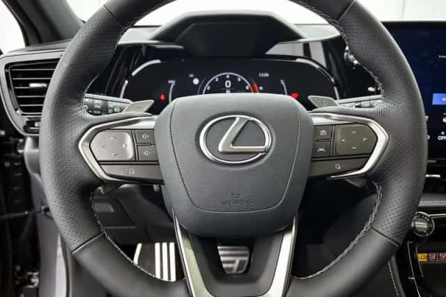 Lexus NX (2026) thumbnail 17