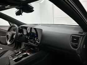 Lexus NX (2026) thumbnail 6