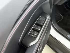 Lexus LBX (2024) thumbnail 21
