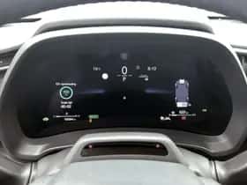 Lexus LBX (2024) thumbnail 5