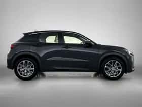 Lexus LBX (2024) thumbnail 12