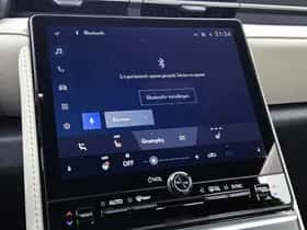 Lexus LBX (2024) thumbnail 9