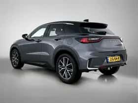 Lexus LBX (2025) thumbnail 13