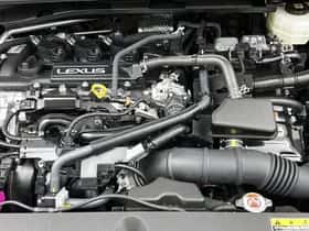Lexus LBX (2025) thumbnail 32