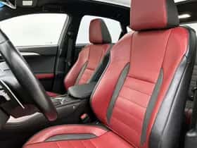 Lexus NX (2018) thumbnail 16