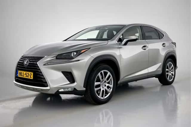 Lexus NX (2021) thumbnail 1