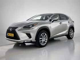 Lexus NX (2021)