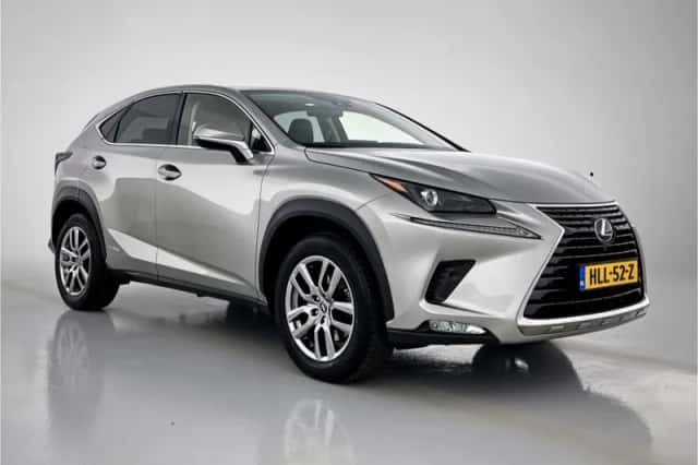 Lexus NX (2021) thumbnail 17