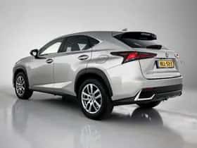 Lexus NX (2021) thumbnail 18