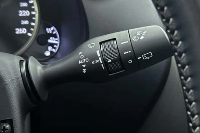 Lexus NX (2021) thumbnail 26