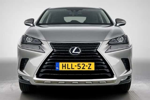 Lexus NX (2021) thumbnail 30