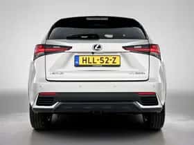 Lexus NX (2021) thumbnail 31