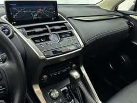 Lexus NX (2021) thumbnail 7