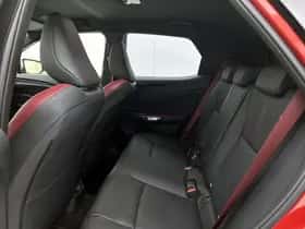 Lexus LBX (2026) thumbnail 17