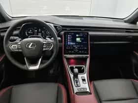 Lexus LBX (2026) thumbnail 4