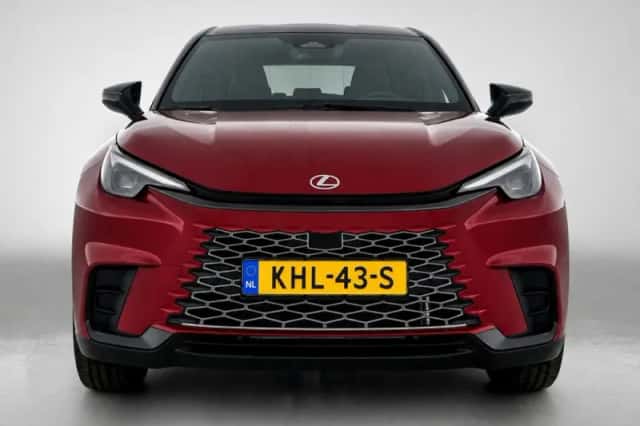 Lexus LBX (2026) thumbnail 8