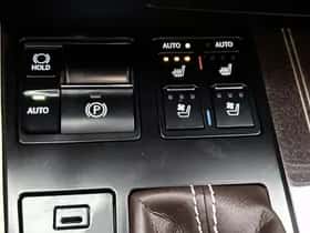 Lexus RX (2018) thumbnail 19