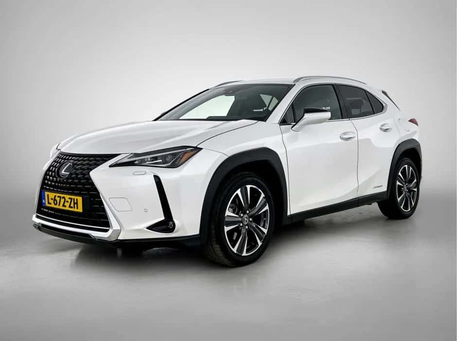 Lexus UX (2020) — foto 1