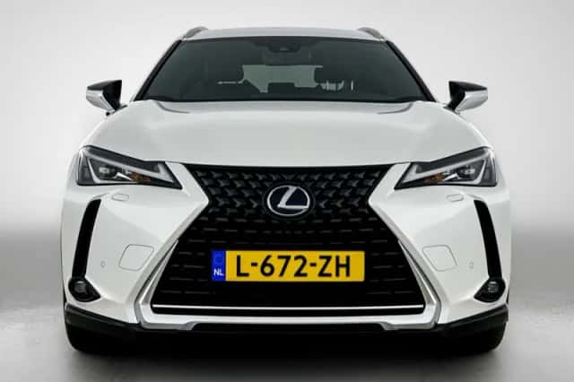 Lexus UX (2020) thumbnail 20