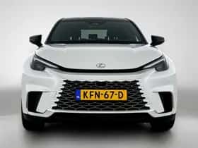 Lexus LBX (2024) thumbnail 19