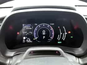 Lexus LBX (2024) thumbnail 5