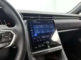 Lexus LBX (2024) thumbnail 7
