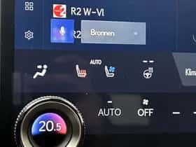 Lexus NX (2022) thumbnail 18