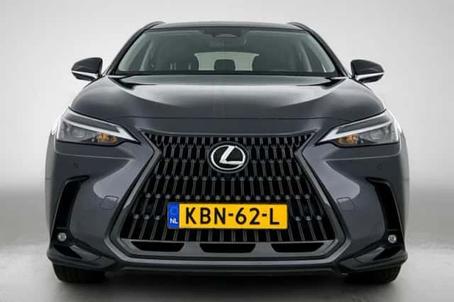 Lexus NX (2022) thumbnail 19