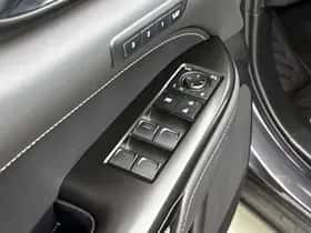 Lexus NX (2022) thumbnail 21